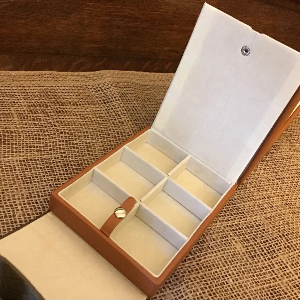 Vintage Jewelry Travel Organizer Case Multiple Compartments Snap Lock Closure